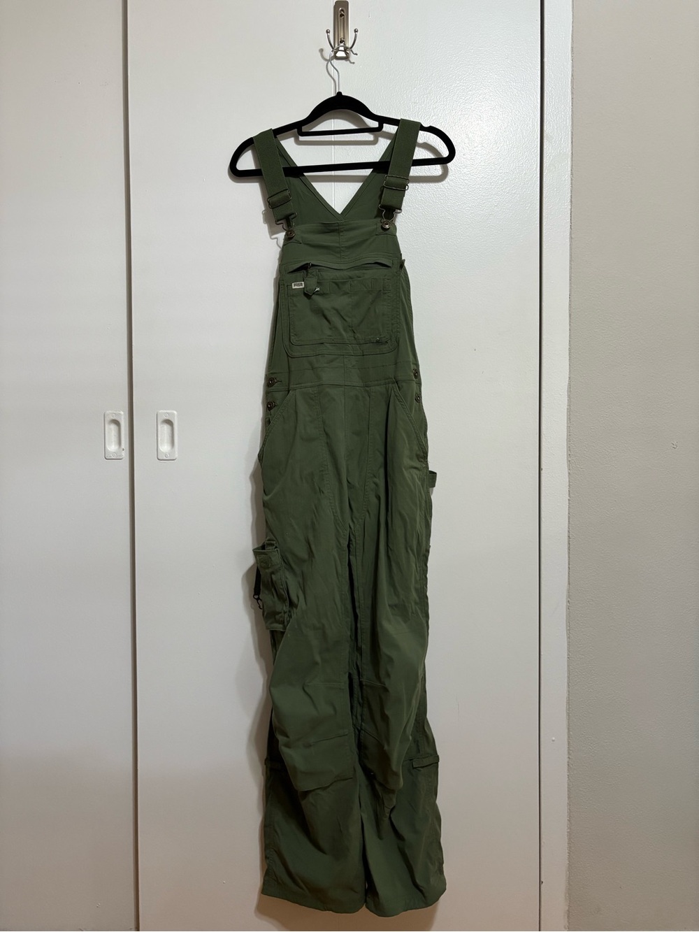 Duluth Trading heirloom gardening overalls